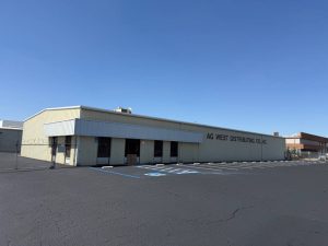 AG West Distributing CO parking lot after sealcaoting
